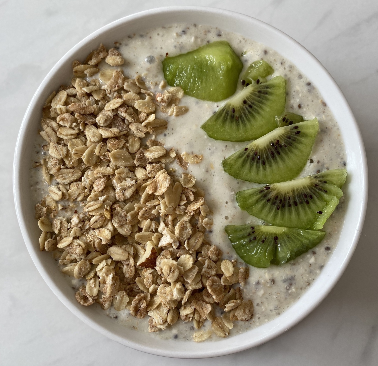 Banana boost smoothie bowl