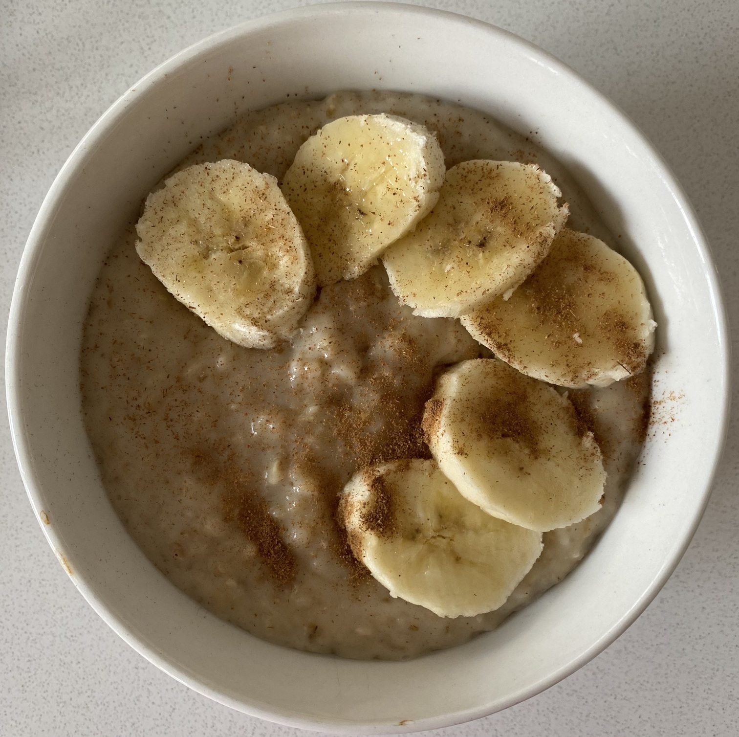 Banana and cinnamon porridge