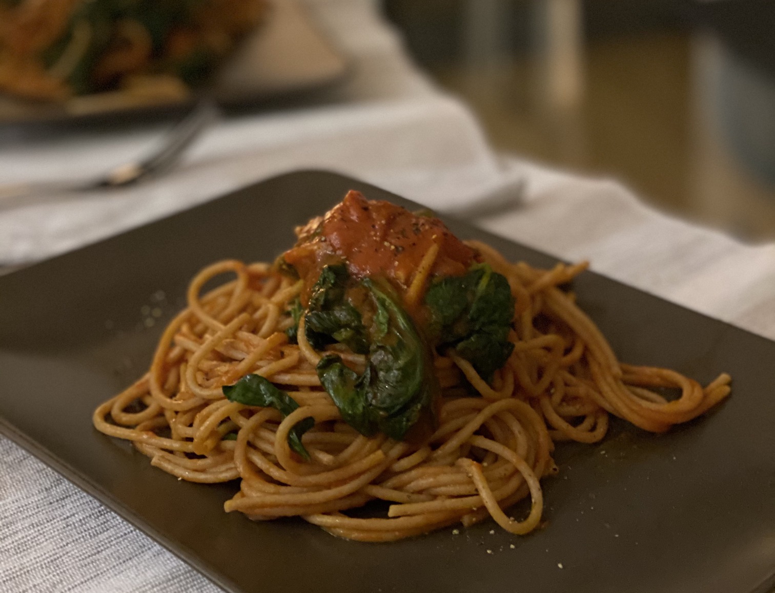 Spaghetti with tomato sauce and spinach