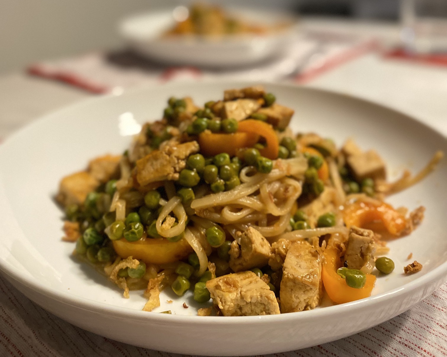 Teriyaki tofu noodle stir fry